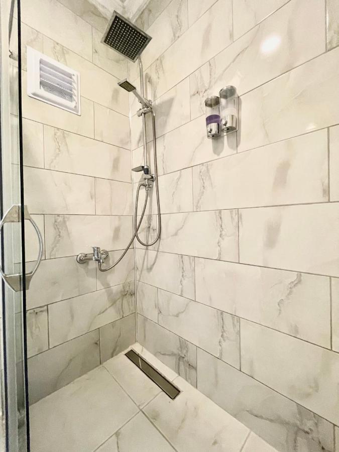 Airport Guest House 달라만 외부 사진